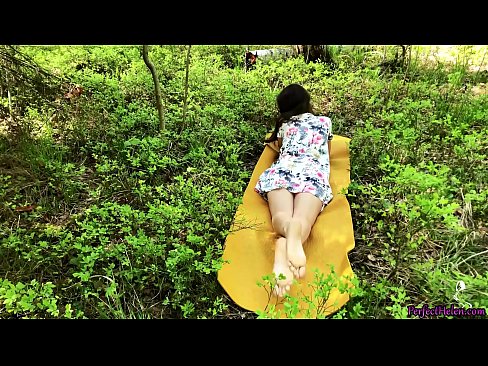 ❤️ ටින්ඩර් මත සිටින ආගන්තුකයෙක් මගේ පුකට ස්වයං වින්දනයේ යෙදෙන අතර වනාන්තරයේ දැඩි ආශාවකින් කෙලෙසයි ️ ලස්සන අසභ්ය අසභ්ය si.pornolemon.ru ️❤